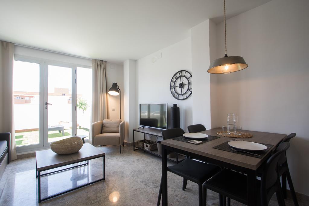 Flatsforyou Marina Playa Valensiya Dış mekan fotoğraf